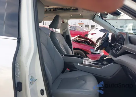 2021 Toyota Highlander Platinum from USA, damaged, VIN 5TDFZRAH3MS053965